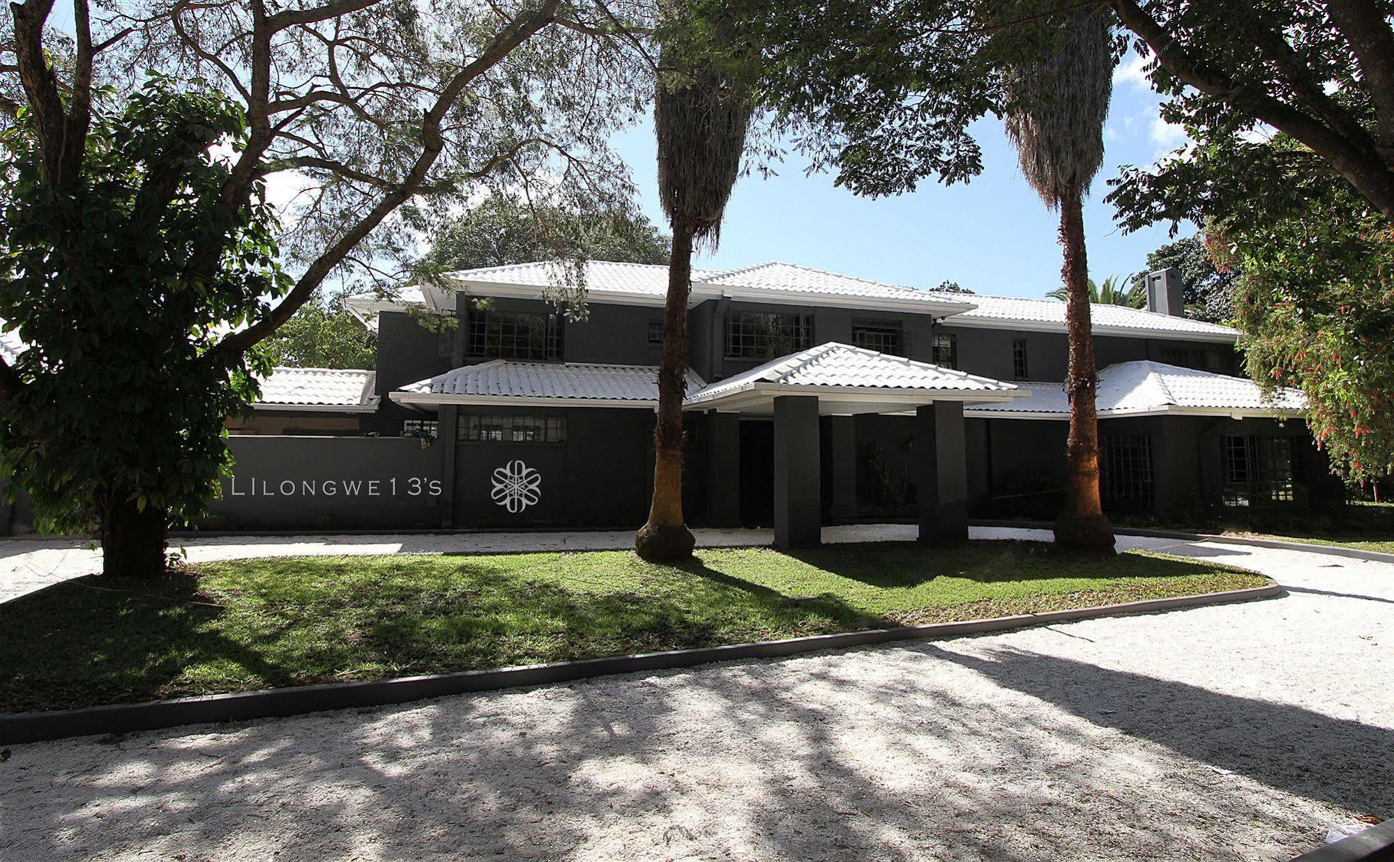 Latitude 13 Degrees Hotel Lilongwe Luaran gambar